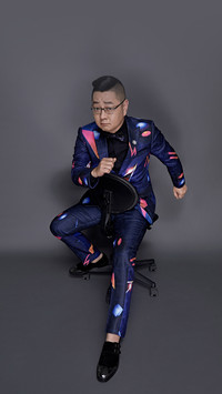 张绍刚