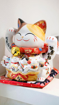 春节招财猫该怎么摆？