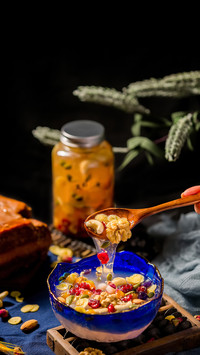 Method 1 for Mixing Lotus Root Powder with Honey