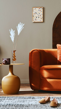 Living room decoration without stepping on pits