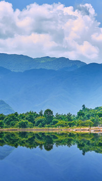 The morning light of shenlongjia jiuhu wetland