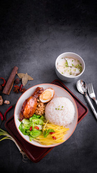 What are the benefits of having breakfast and dinner