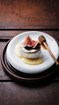 Food temptation 4