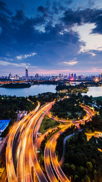 Fewer people shooting blockbusters and free attractions