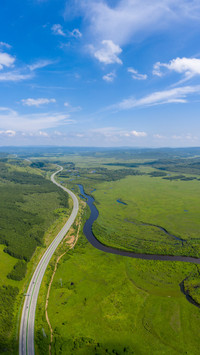 Highway in Hulunbeier Grassland