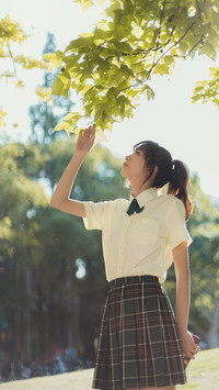 校服女孩