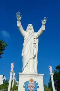 jesus statue.png