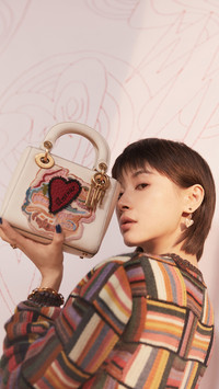 王子文