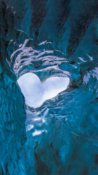 The beauty of frozen caves