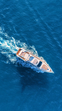 Cruise ship