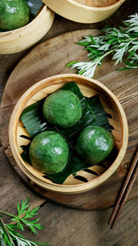香甜软糯 艾草青团