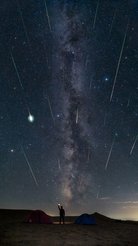 The last meteor shower of this year 09
