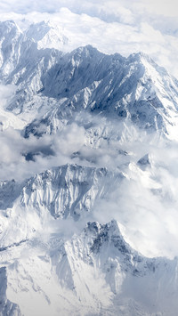 How difficult is it to climb a snowy mountain 34