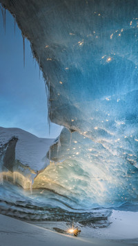 Under the glacier bridge