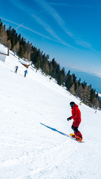 Winter skiing-09