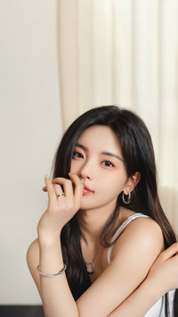 杨超越逆风翻盘