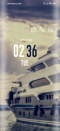 Yacht