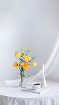 Bright Romantic Flower Interior