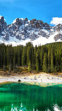 白云石山脉之旅