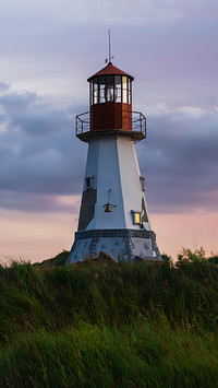 Distant lighthouse-02