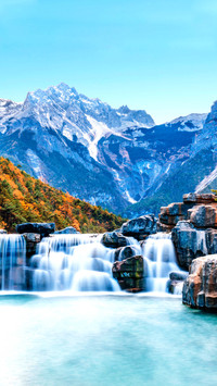 Blue Moon Valley Waterfall in Lijiang, Yunnan, China