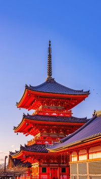 Famous temple on japan, kiyomizudera temple at evening