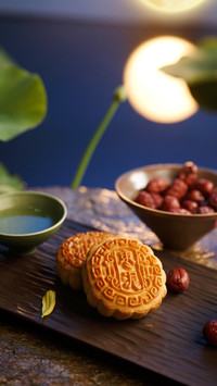中秋佳节 花好月圆