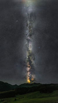 The vertical galaxy of chaxi grassland