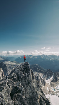Benefits of outdoor mountaineering 28