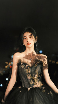 美商超高的鞠婧祎