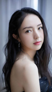 董璇