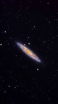 A galaxy full of dust