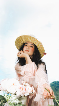 山野油画少女张雅钦