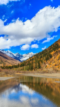 The Three Most Beautiful Self Driving Routes in Autumn 5
