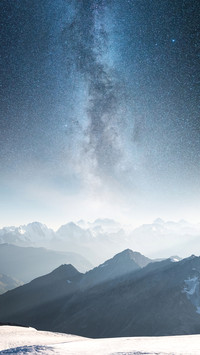 The starry night is shining