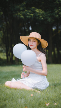 清新的夏天，一件小白裙就搞定