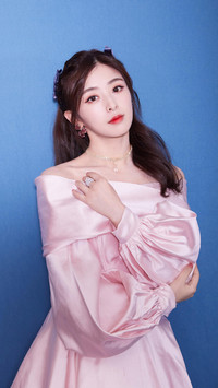 甜美公主张含韵