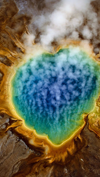 Grand prismatic spring an aerial view over yellowstone