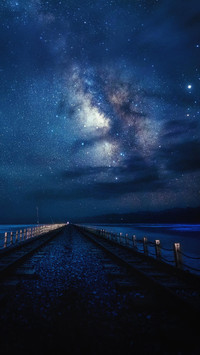“夜空之镜”