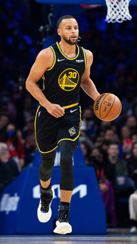 NBA球员都爱穿外套