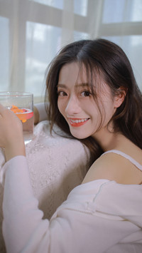心机素颜妆容