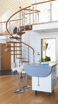 Stair design not suitable for children 09