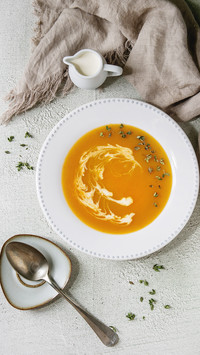 Healthy and nutritious pumpkin soup 3