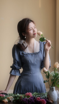 插花让女性更具有修养