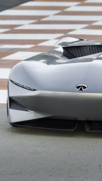 纯电动的“战斗机”