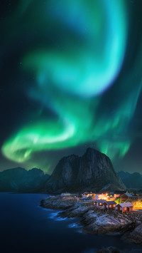 Journey to the aurora 19