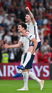英格兰2-1丹麦进决赛
