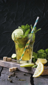 Five classic cocktails 67