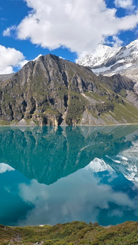 The kula kangri mountains