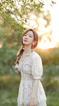 孟美岐 光芒四射